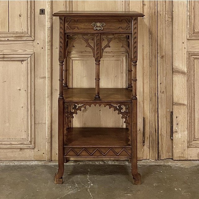 19th Century French Walnut Gothic Pedestal ~ Etagere End Table For Sale In Dallas - Image 6 of 15