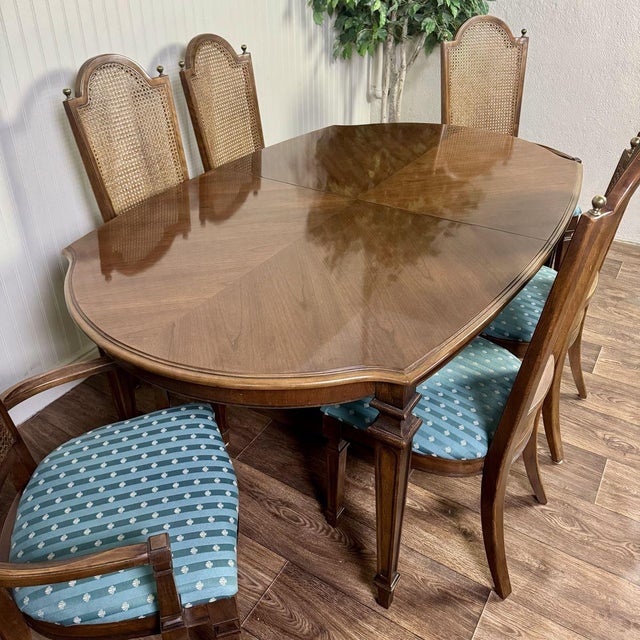 Vintage Italian Provincial Thomasville Cellini Dining Set For Sale - Image 4 of 18
