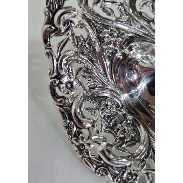 Antique Victorian Sterling Silver Repoussé Trinket Dish from Henry Matthews, 1894 For Sale - Image 6 of 13