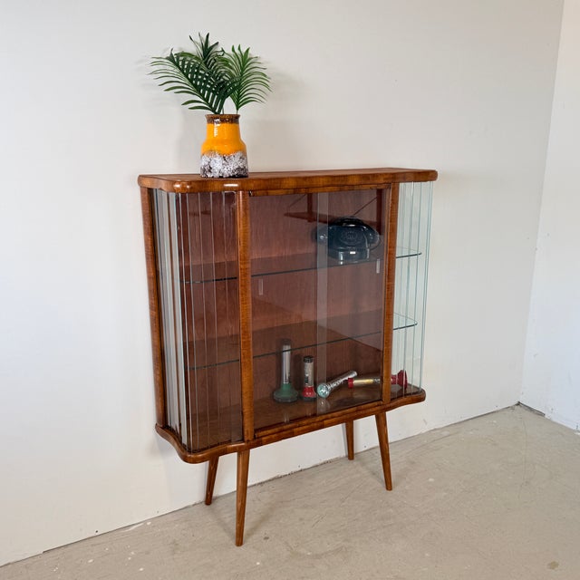 Vintage Art Deco Display Cabinet with Glass Slats in Warm Walnut Veneer, 1950s For Sale - Image 14 of 14