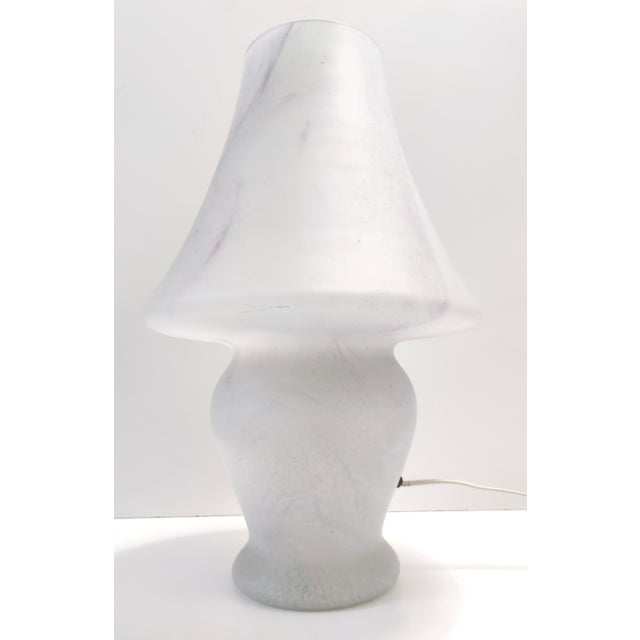 Vintage Italian White Murano Glass Table Lamp with Pink Marble Effect, 1970s For Sale - Image 16 of 16