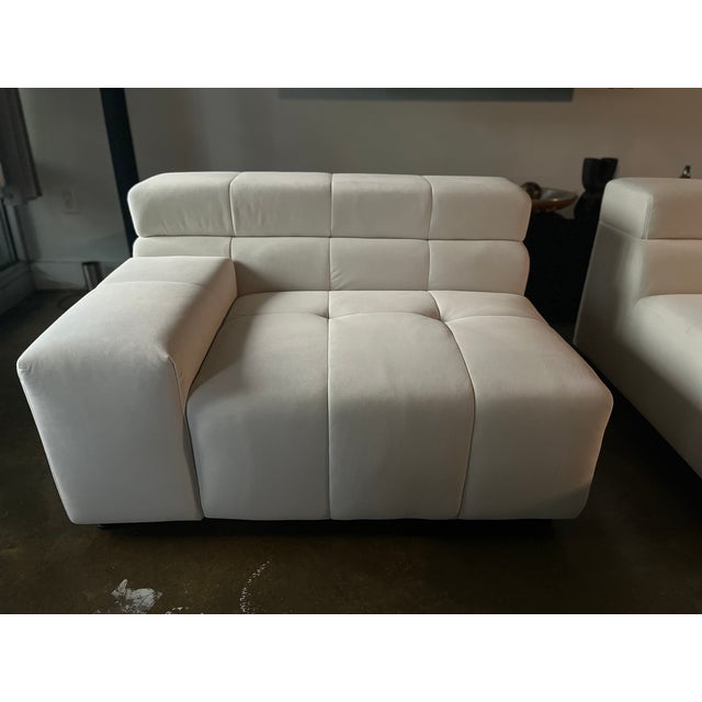 Large Cantoni 3-Pc Modular Sectional Sofa in Off-White Cream Micro-Suede, Like New For Sale In Atlanta - Image 6 of 14