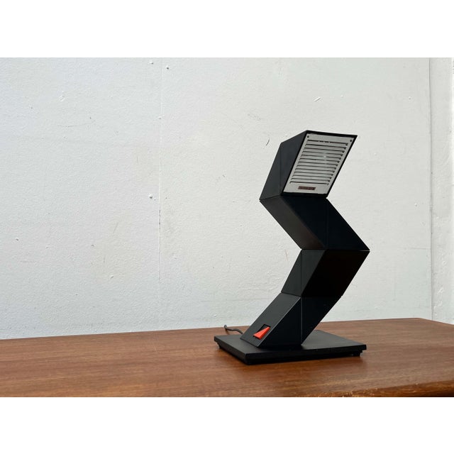 Postmodern Model Z-Lite Zig Zag Flexible Table Lamp, 1980s For Sale - Image 14 of 18