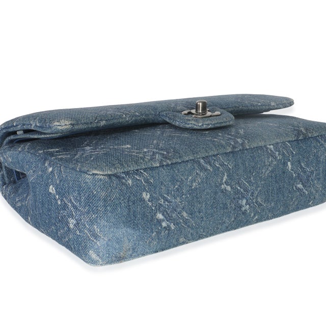 Chanel Blue Bleached Chain Printed Denim Medium Classic Double Flap Bag For Sale In New York - Image 6 of 8