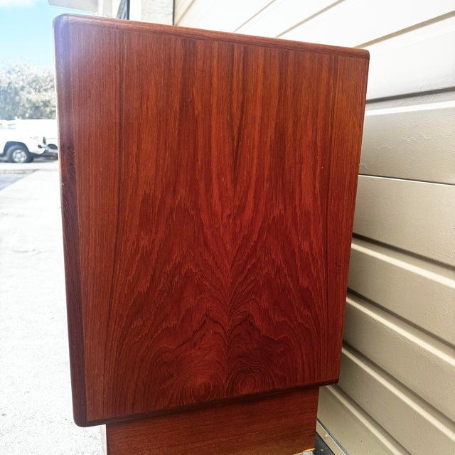 Mid Century Modern Teak Credenza For Sale - Image 10 of 12