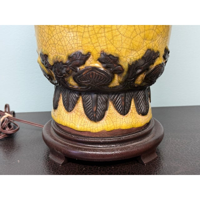 Gold Chinese Export Style Jar / Vase Form Crackle Glaze Table Lamps W/ Fruit - Pair For Sale - Image 8 of 9
