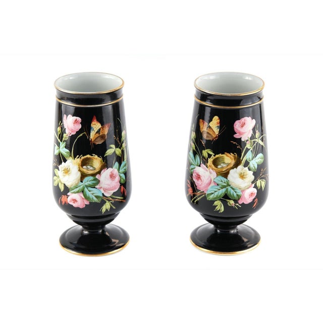 Ceramic Antique Victorian Porcelain Vases, 1860, Set of 2 For Sale - Image 7 of 7