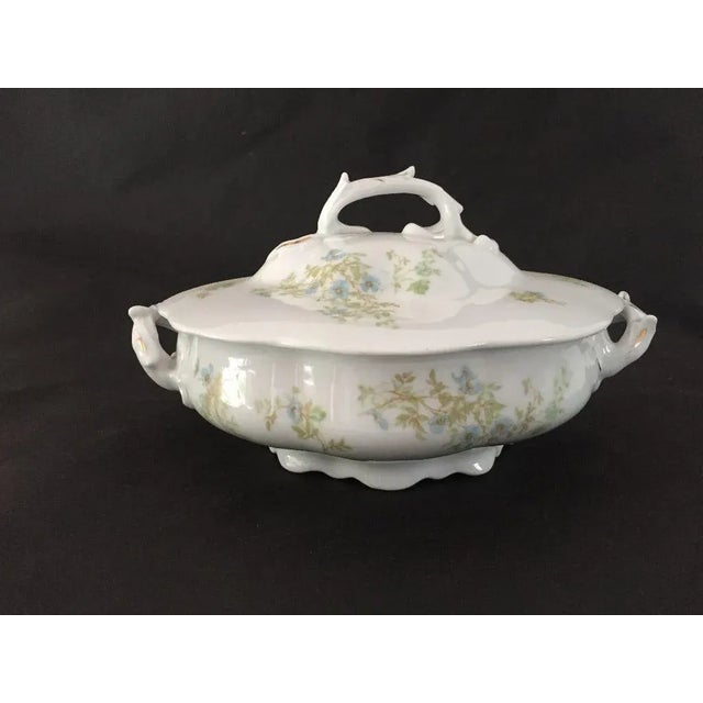 Vintage Floral Bone China Oval Lidded Serving Bowl, Makers mark reads , LEONARD VIENNA AUSTRIA" Excellent condition....