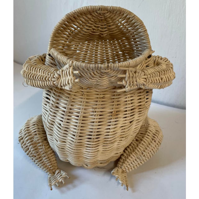 Vintage Wicker Frog Basket With Marble Eyes For Sale In Dallas - Image 6 of 8