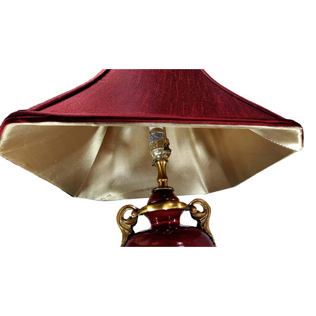 Mid-Century Modern Oxblood Porcelain Ginger Jar Handled Table Lamp For Sale - Image 3 of 5