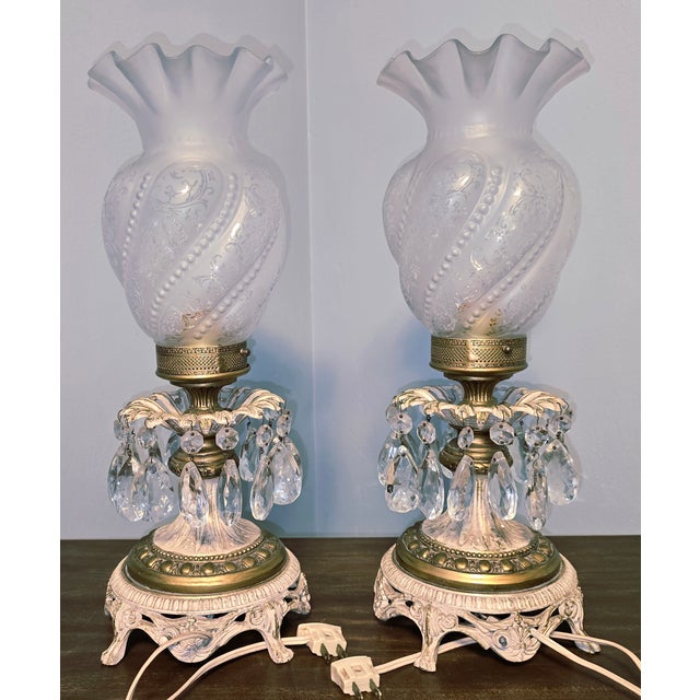 Bring a touch of Old Hollywood elegance into your home with this striking pair of mid‑century Hollywood Regency lamps,...