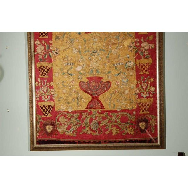17th Century Italian Silk Textile Wall Hanging in Baroque Style For Sale In Los Angeles - Image 6 of 10