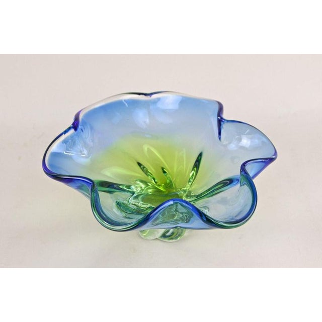 Blue and Green Sommerso Murano Glass Bowl, Italy, 1960s For Sale - Image 4 of 13