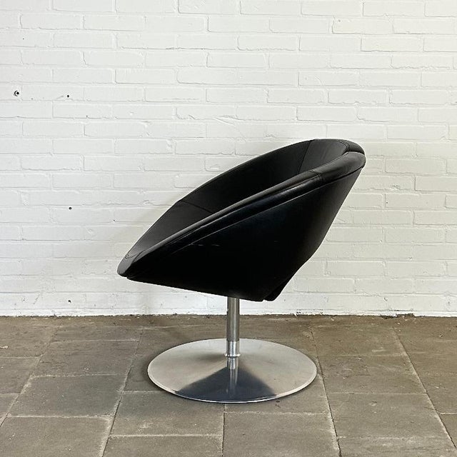 Metal Apollo Armchair from Artifort For Sale - Image 7 of 9