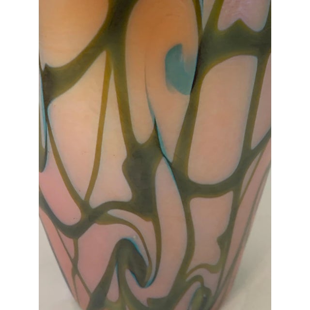 Mid-Century Modern Durand King Tut Pattern Glass Vase For Sale - Image 3 of 10