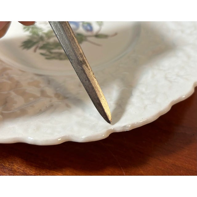 1940s Royal Cauldron Bristol Ironstone “Cardinal Flower” 9.5” Appetizer Plates ~ Set of 8 ~ England For Sale - Image 12 of 13