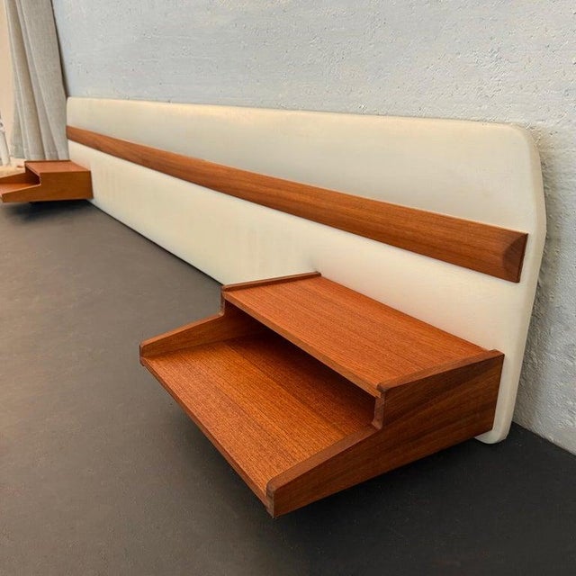1960s Mid-Century Modern Teak and Vinyl Headboard With Nightstands Attributed to Myers For Sale - Image 5 of 10