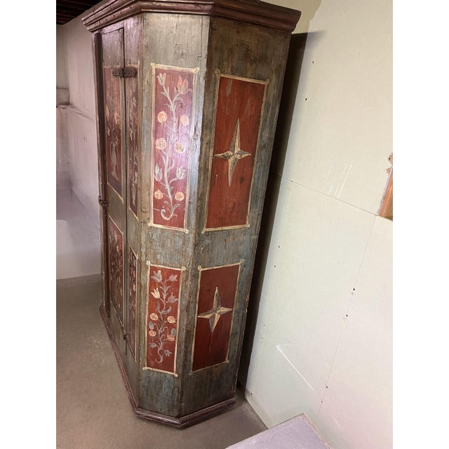Wood Late 19th Century Bavarian Pine Armoire For Sale - Image 7 of 7