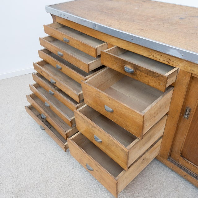 Large 12-Drawer Sliding-Door Workshop Cabinet, 1950 For Sale - Image 10 of 12