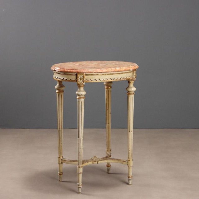 Italian Neoclassical Style Coffee Table in Wood For Sale - Image 11 of 11