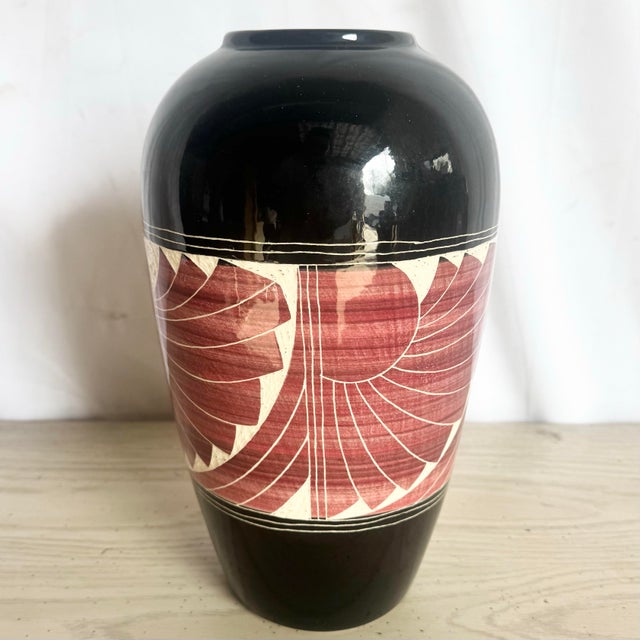 Rustic 1989 Black and White and Red Sgraffito Pottery Vase by the Curras Brothers For Sale - Image 3 of 7