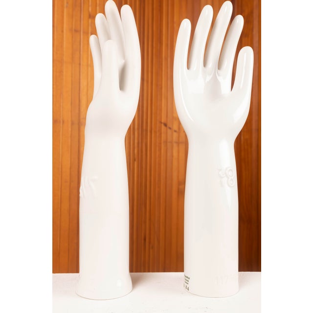 Contemporary Sculptural Hands from Rosenthal Technik, Germany, 1980s, Set of 2 For Sale - Image 3 of 11