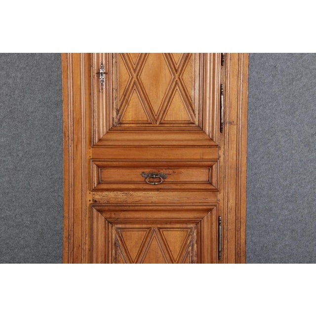 Wood Baroque Narrow Cabinet in Walnut, France, 1700s For Sale - Image 7 of 18