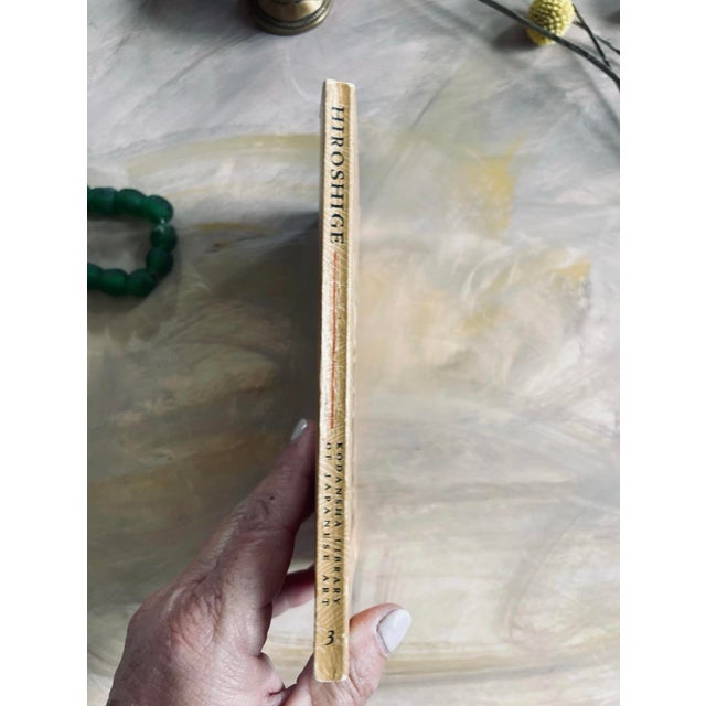 Tan 1956 Hiroshige Library of Japanese Art Vintage Book For Sale - Image 8 of 10