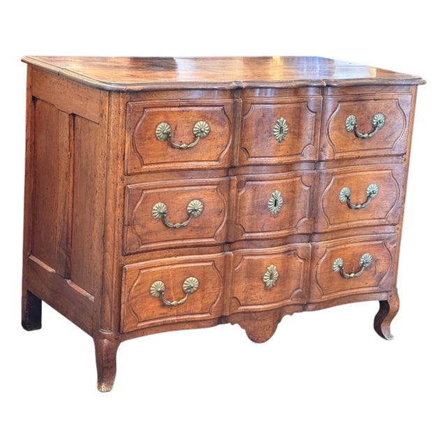 19th Century French Walnut Commode For Sale