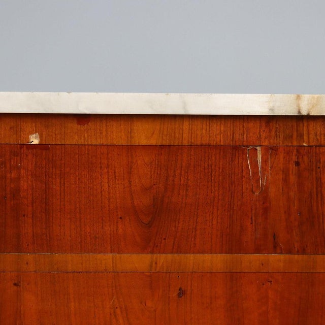 Chest of Drawers in Mahogany For Sale - Image 5 of 13