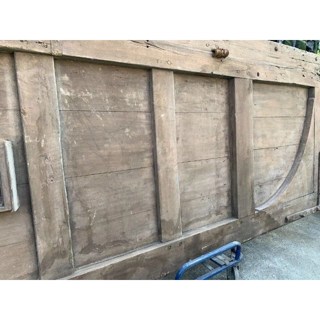 Blue Double Carriage Doors in Natural Wood, 19th Century, Set of 2 For Sale - Image 8 of 12