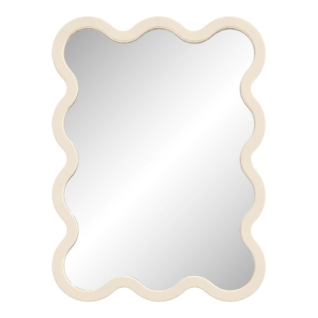 Modern Rectangular Wall Mirror for Contemporary Bedrooms - Hvyli 10 For Sale