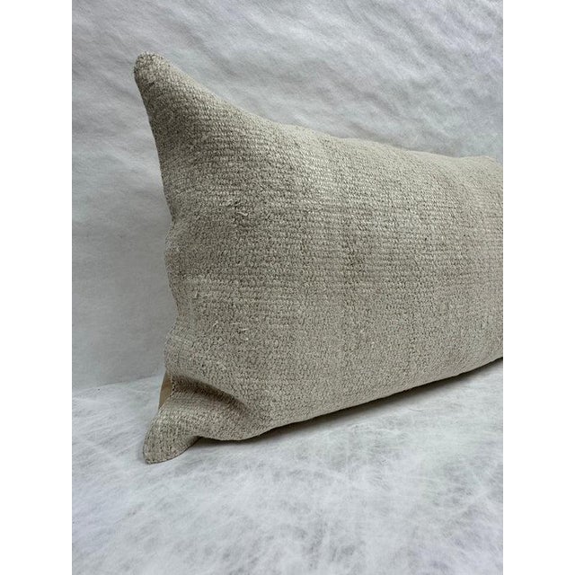 Contemporary Turkish Hemp Pillow Cushion Natural Beige Pillow Cushion Cover 16" x 24" For Sale - Image 3 of 4