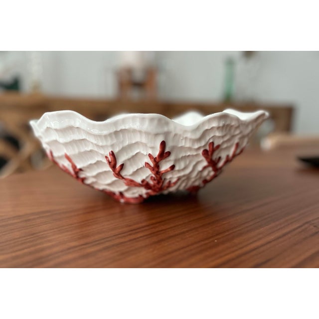Vintage Italian Coastal Majolica Hand-Painted Footed Seashell Bowl For Sale In Houston - Image 6 of 11