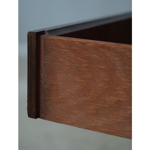 1980s Pair of Knob Creek Walnut Finish Mahogany Bookcases For Sale - Image 5 of 15