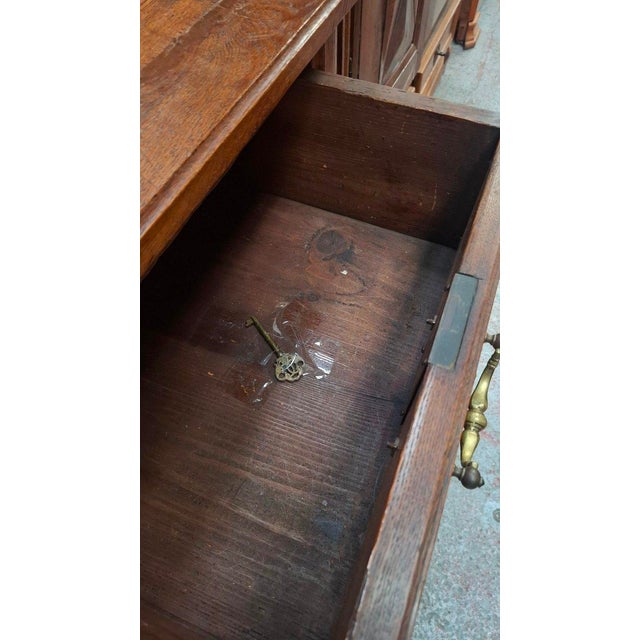 Late 18th Century 18th Century Chestnut and Oak Chest of Drawers For Sale - Image 5 of 10