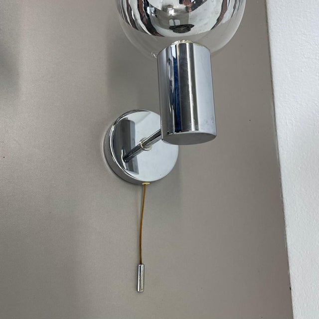 Set of Silver Cubic Wall Lights by Motoko Ishii for Staff Lights, 1970s, Set of 5 For Sale - Image 9 of 18