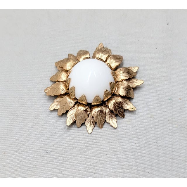 1960s Vintage 1960s Signed Napier Goldtone White Rhinestone Cabochon Flower Brooch For Sale - Image 5 of 6