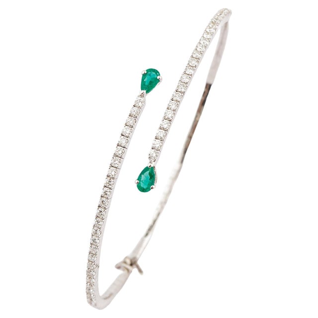 Natural emerald 0.45cts & diamond 1.08cts bracelet in 18k gold For Sale - Image 15 of 18