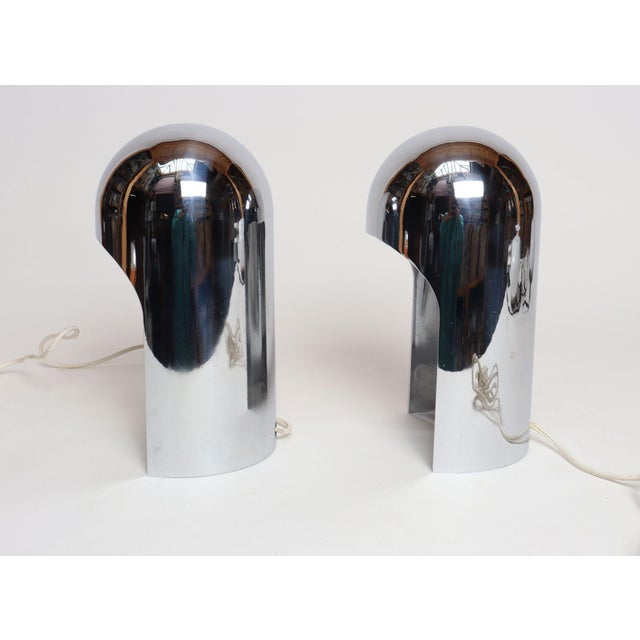 Willy Rizzo 1960s Italian Modern Space Age Sculptural Chrome "Helmet" Table Lamps - a Pair For Sale - Image 4 of 18