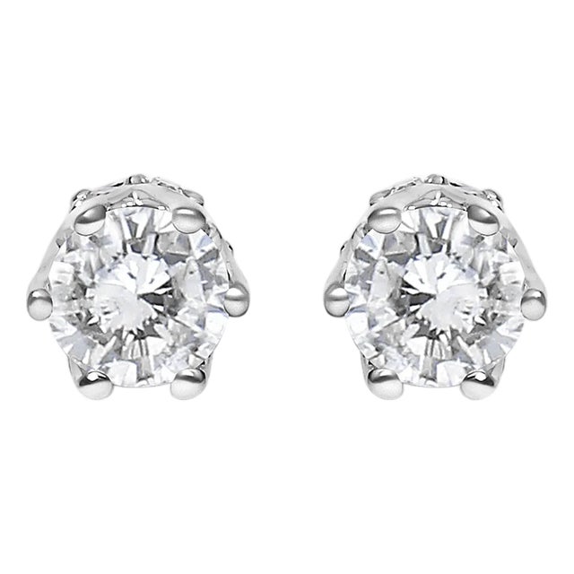 14K White Gold 1/2 Cttw Round Diamond 6 Prong Crown Stud Earrings (I-J Color, I1-I2 Clarity) For Sale