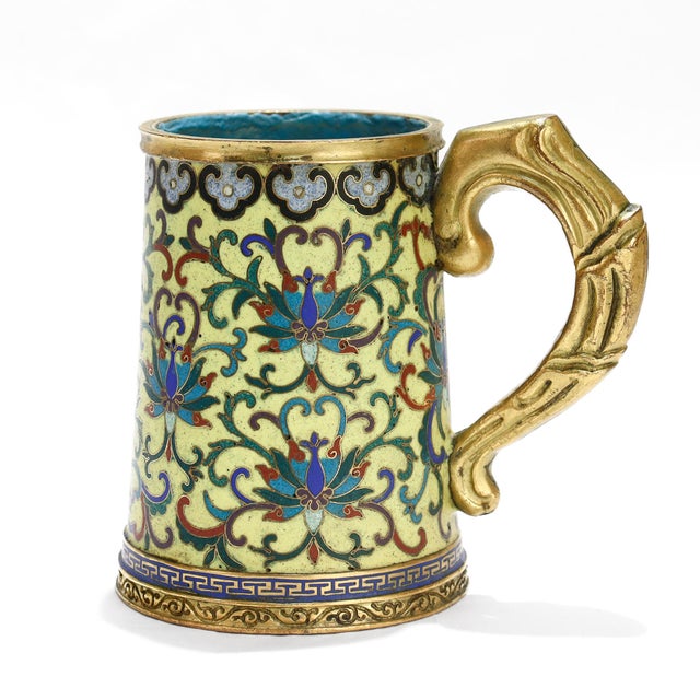 Chinese Antique Chinese Qianlong Period Cloisonné Enamel Mug or Tankard For Sale - Image 3 of 16
