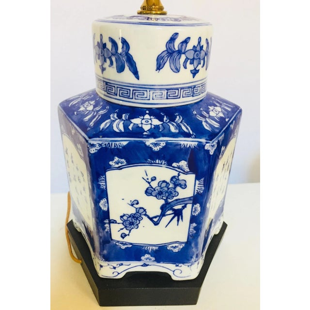 Blue Blue and White Chinese Porcelain Tea Canisters Table Lamps - a Pair For Sale - Image 8 of 13