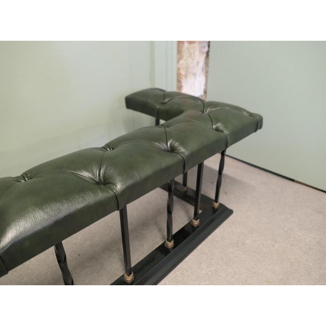 Brass and Iron Club Fender with Buttoned Leather Fire Side Seat, 1920 For Sale - Image 6 of 8