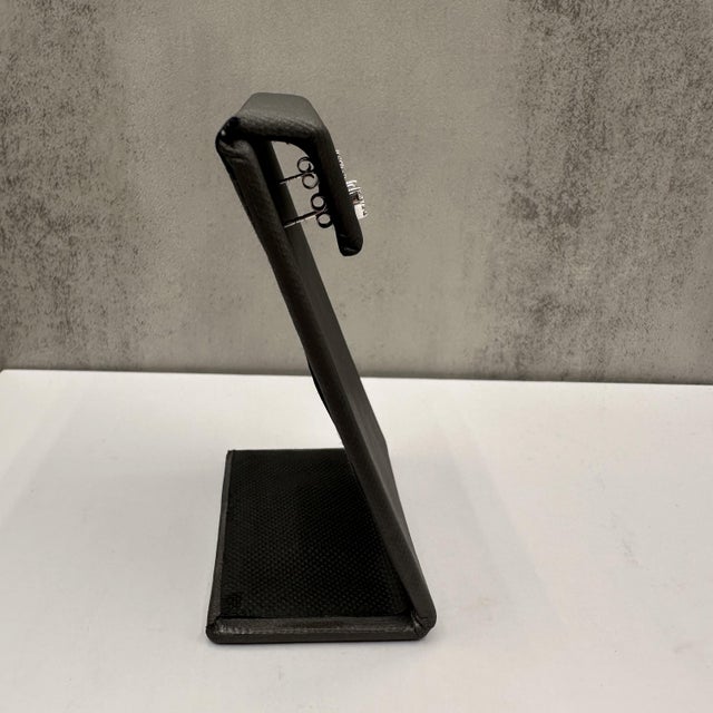 Contemporary Diamond Heart Stud Earrings in 14kt White Gold – 0.37ctw Gh Si2-I1 Diamonds, A Pair For Sale - Image 3 of 5