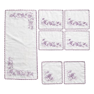 Hand-Embroidered Linen Tablecloths, 1940s, Set of 7 For Sale