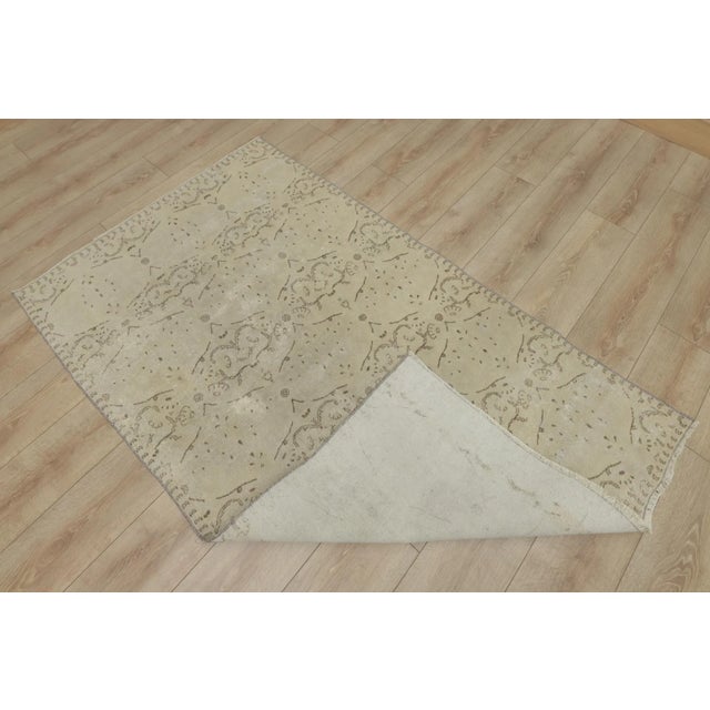 1960s Turkish Vintage Floral Design Wool Oushak Area Rug For Sale - Image 12 of 13