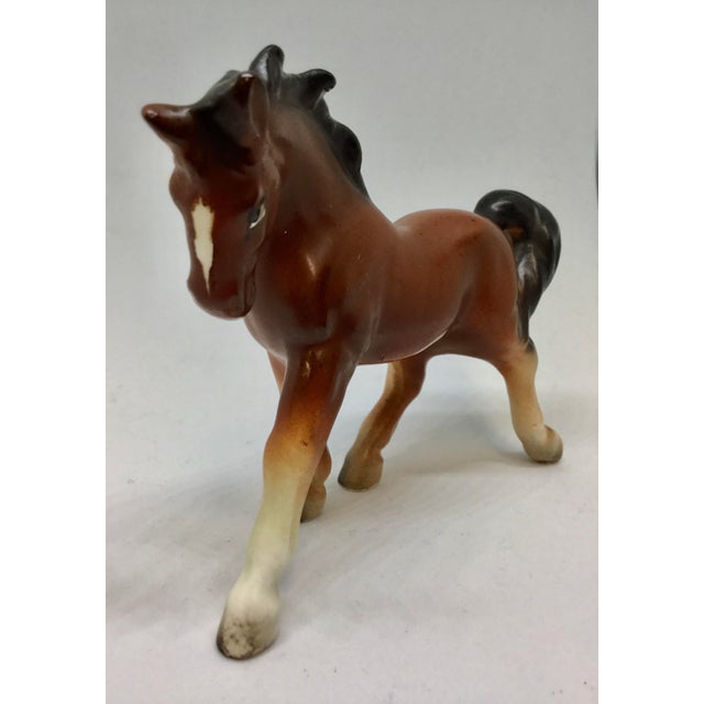 Beautiful example of Mid Century art at its best. This thoroughbred horse brings back memories for me! How about you? Give...