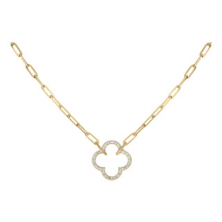 Gold Vermeil 1/10 Cttw Diamond Paperclip Chain Clover Pendant Necklace For Sale