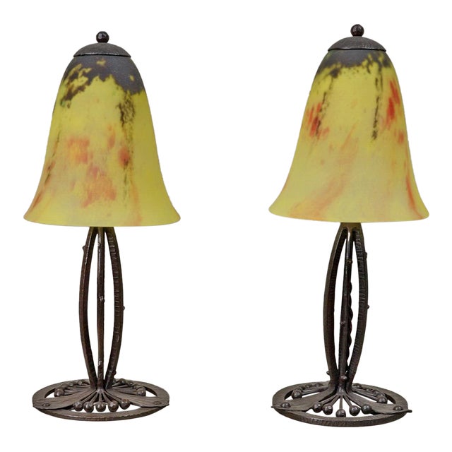 Pair of E. Gauthier & Daum French Art Deco Lamps 1920s - Yellow Mottled Glass & Iron For Sale